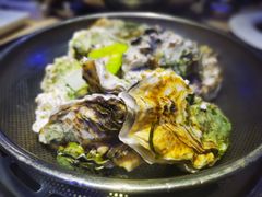 乳山生蚝-船梆煮•蒸汽海鲜·炉火烤肉(五四广场店)