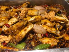 -休记光头香辣蟹干锅店(衣冠庙店)