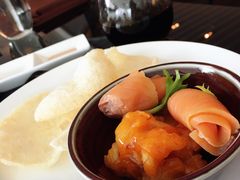 -圣丰索菲特·2 On 988 Café 自助餐厅