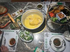 -禄婶鸡煲·打边炉