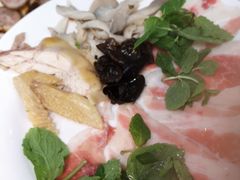 -桥香园云南过桥米线(金马碧鸡店)