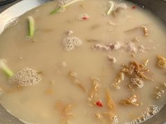 -老来福·非遗酸汤兔(凯旋路店)