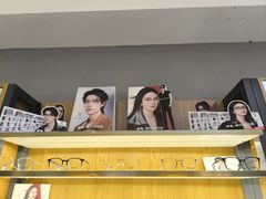 -优医视平价眼镜蔡司依视路折扣工厂店(德胜门店)