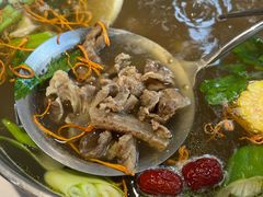 -乡土黄·鲜牛肉火锅·小龙虾(兴业街店)