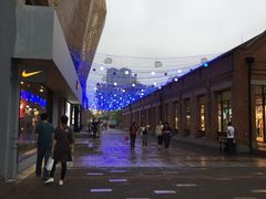 -TIMES CITY OUTLETS 时代·城市·奥特莱斯(上海国际时尚中心店)