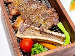 澳洲安格斯谷饲T骨牛排-王品台塑牛排(成都万象城店)