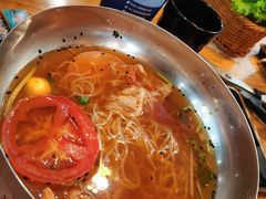 -合易泓烤肉·海肠捞饭(火车站店)