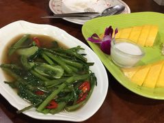 -Dang restaurant (patong phuket)