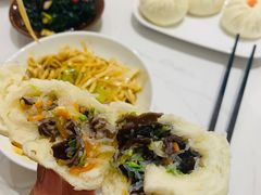 -李与白包子铺(桐梓林店)