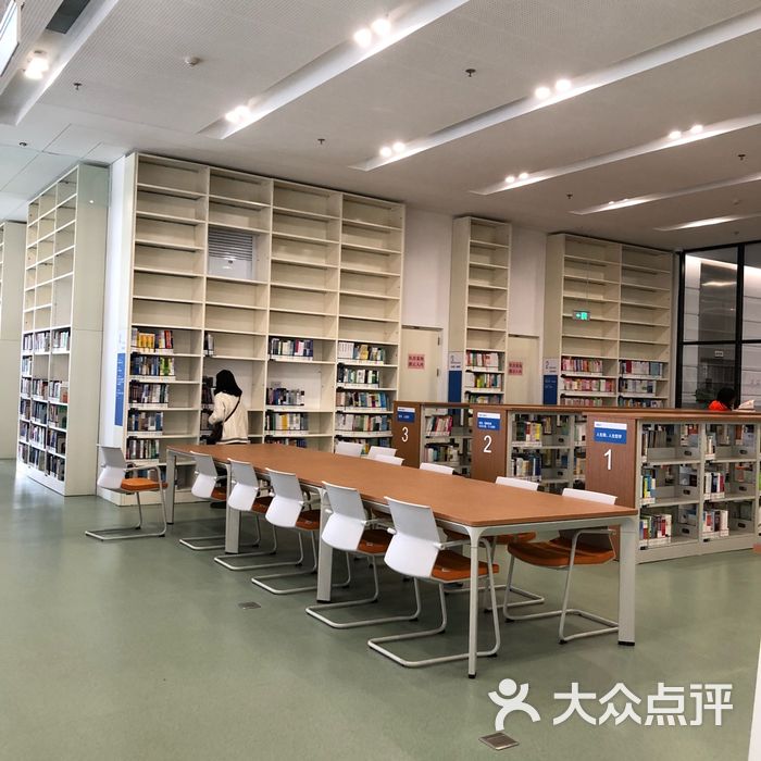 濱海新區圖書館