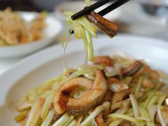 丁香鱼炒漳州落轿葱-遇外滩(BFC外滩金融中心店)