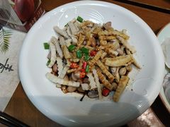 -青瓦餐厅·生鱼片·韩园烤肉(西塔店)