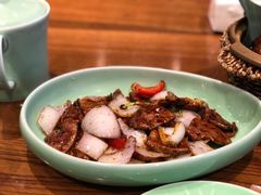 京葱爆猪肝-虎哥私房菜(馒头山店)