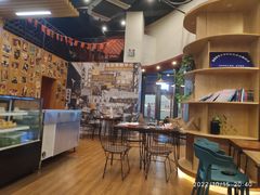 -御华麟·港奶·港包·港咖(解放路第二市场店)