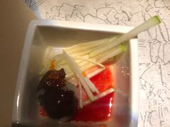 -穹六人间 people 6(岳阳路店)