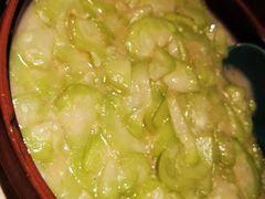 清炒丝瓜-吃饭皇帝大土家民族菜(正大广场店)