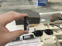 -三目眼镜·蔡司视觉合作店(青浦宝龙店)