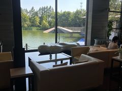 -上海怡沁园度假酒店