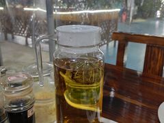 -琼大师东方烤乳猪(亚特兰蒂斯店)