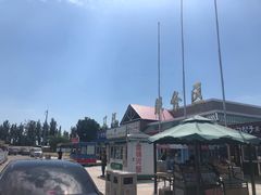 场地-辽河服务区-停车场