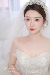 -Lady  Jane高端婚纱礼服馆