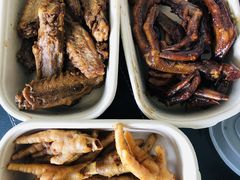 -绝味鸭脖(曼哈顿广场店)