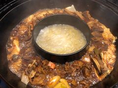 -粘豆包铁锅炖二部(温泉街店)