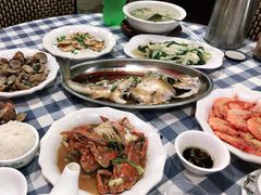 -钱大妈海鲜饭店(保利林语店)