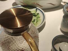 -八府香鸭·啫啫煲(华山路店)