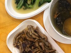 -巨元河鲜酒楼·清远特色菜名店(英德店)