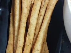 -洪氏嗨捞·广东猪肚鸡·椰子鸡火锅(西咸万象城店)