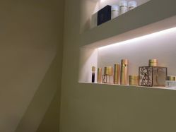 -VALMONT·若嫚蝶国际美肤中心