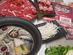 -呷哺呷哺(融创茂店)