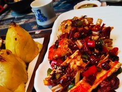 -雍容荟帝王蟹活龙虾展台自助(IFS黑金店)