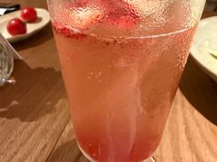 -芭莉与彩虹西餐厅(成都合生汇店)