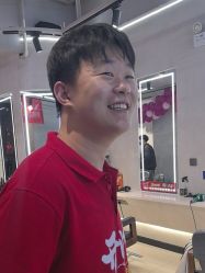 -飞凤美发连锁机构