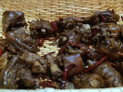 -王婆乔鲜鱼自助火锅(蜀汉路店)