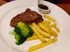 -百好乐宠物友好餐厅(朝外大街店)