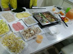 -新百幺妹火锅(新百广场万宇步行街总店)