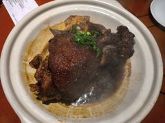-老码头黑皮肘子锅包肉(赣水路店)