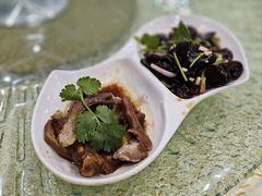 -鹏城人家海鲜酒家·23年老字号(较场尾店)