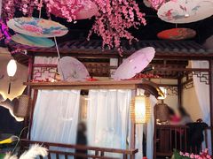 -韵秋荷(宝山龙湖天街店)