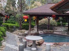 -汤山圣泉