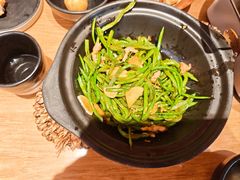 -川堂风·跷脚牛肉·乐山爆炒(宝山日月光店)