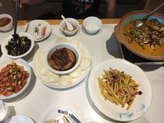 -饭橘汉江码头·乡野土菜馆(静安路店)