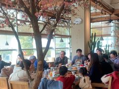 -蜜桃餐厅·伴山(湖滨商业街店)