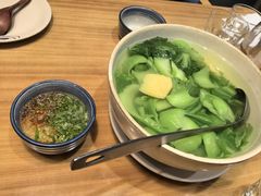 -山茶云南菜(永安里店)