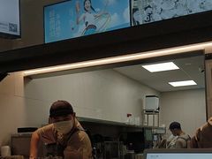 -喜茶(上海淮海中路渔阳里店)