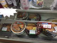-全家便利店(杭州龙翔桥地铁站店)