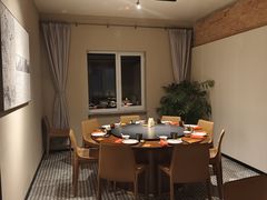 -羊门客在·烤盐池滩羊·川菜